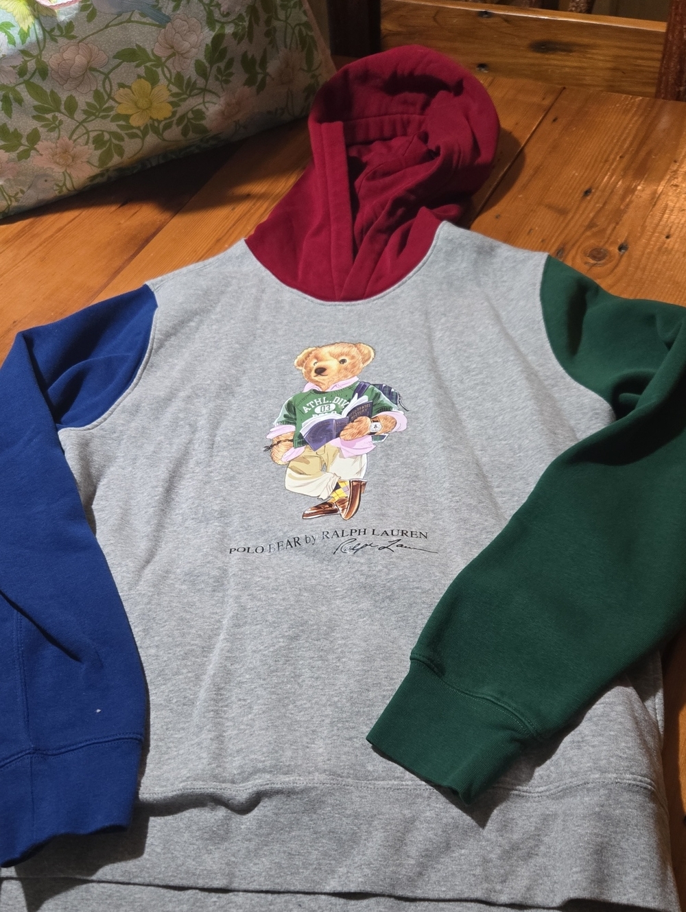 Polo by Ralph Lauren Multicolor Bear Graphic Hoodie - Gray/Red/Blue/Green Sz Xl